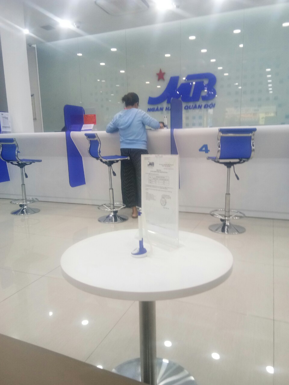 Cung cấp dịch vụ tạp vụ tại ngân hàng MB - Miền Nam